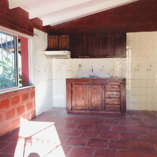 Imagen 7 de 14 de Chalet 5 Ambientes - A 100 Mts. De Ruta 8