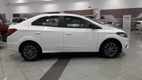 Chevrolet Onix Joy Plus Black 1.4 N Manual 4 Puertas 2021 As