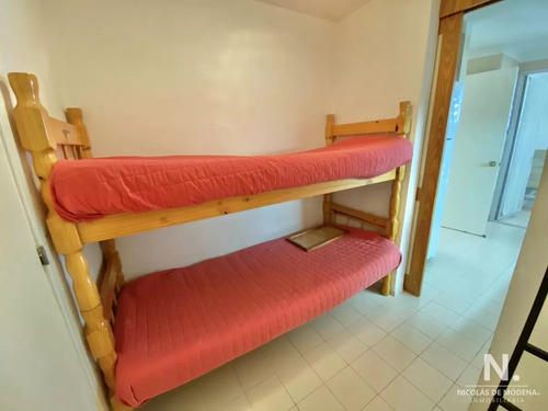 Oportunidad De Vida Impecable En Torre Marina Ii