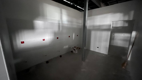 Interfábricas Nave 7.000 M2 Oficinas Seguridad 24hs Estrenar Impecable