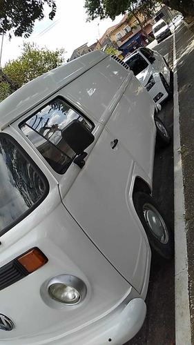 Volkswagen Kombi 2003 1.6 3p Gasolina