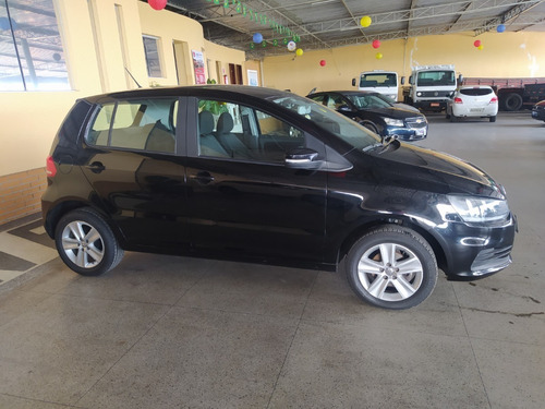 Imagem 4 de 8 de Vw / Fox Tendline Mbv 1.6 4/p Flex