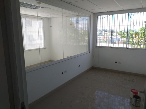 Imagen 8 de 14 de Galpon En Venta Casco Central De Guacara