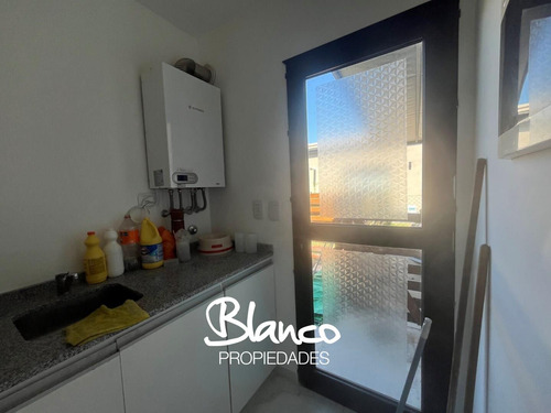 Casa En Venta En Pilar Del Este, San Ramón, Pilar, G.b.a. Zona Norte
