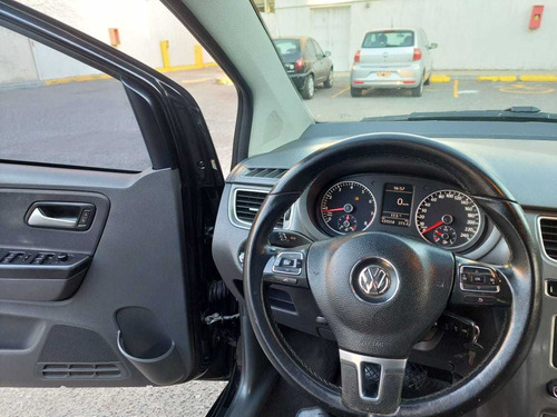 Imagen 10 de 18 de Volkswagen Suran 2013 1.6 Highline 101cv 11c