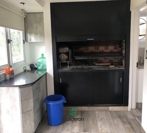 Casa En Venta Reciclada Banco Provincia