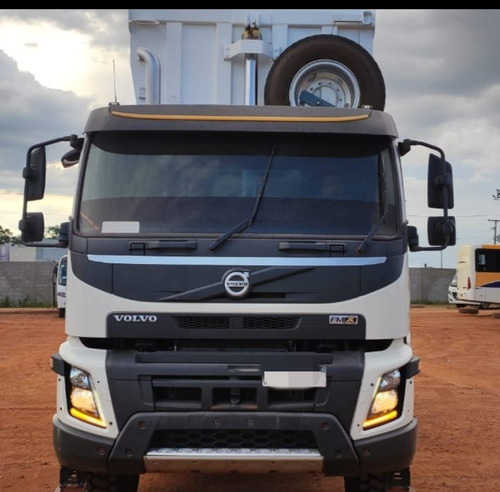 Caminhão Volvo Fmx 500 8x4 Basculante