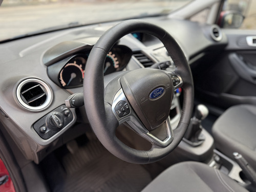 Ford Fiesta Kinetic 1.6 Se 120cv