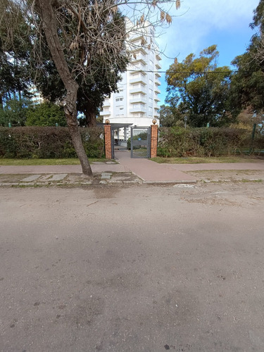 Venta Apartamento En Atlantida Sur