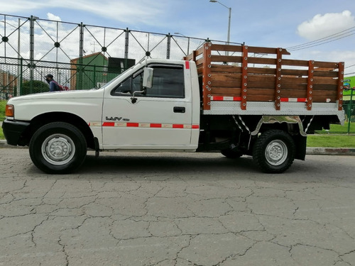 Chevrolet Luv