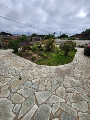 Casa En Venta Pichidangui Balneareo De 3d 2b