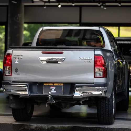 Toyota Hilux Srv 2.8