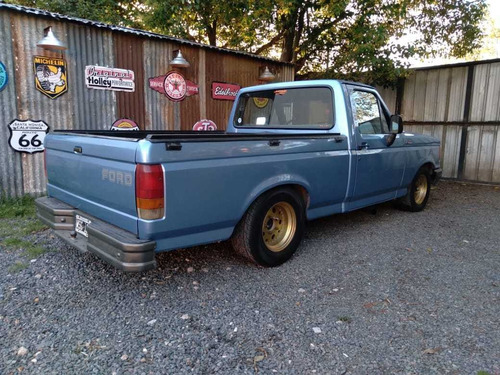 Ford F-100 3.6 Lujo 1993