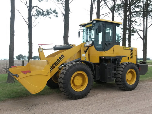 Pala Michigan R65c 125hp / Balde 2 Mt3