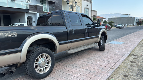 Súper Duty Modelo King Ranch 2011 4x4 Diesel, Color Negro