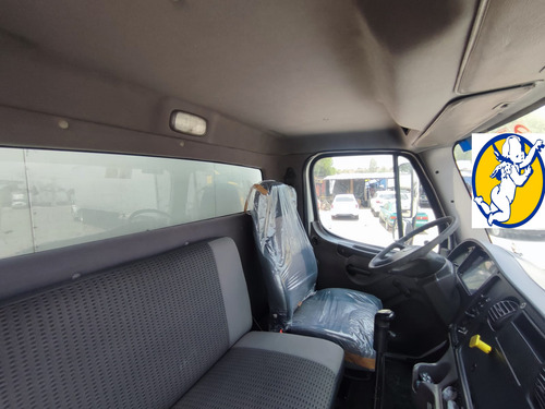 Torton Freightliner M2 2016 Con Caja Mudancera