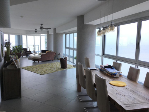Imagen 3 de 14 de Venta De Apartamento En Ph Yacht Club, Av. Balboa 22-1754