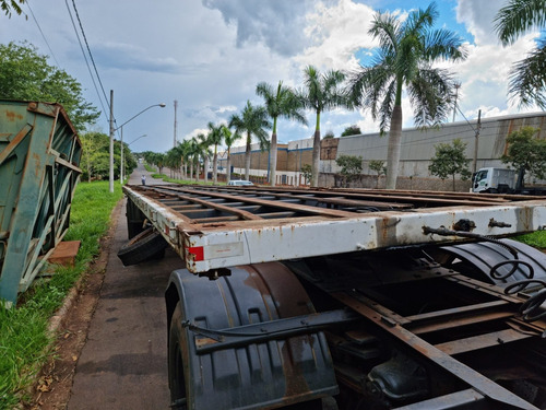 Imagem 4 de 8 de Carreta Carga Seca Porta Containers - Ano 2008 - Sucata