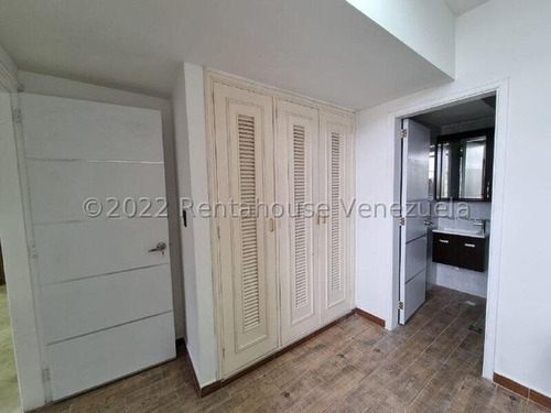 Maritza Lucena Vende Un Apartamento De Lujo En Exclusivo Conjunto Residencial Al Este De Barquisimeto, Remodelado A Estrenar, Acabados De Primera, Amplia Cocina En Mármol, Equipada, Vigilancia 24/7.