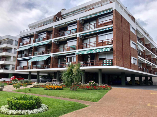 Imagen 13 de 14 de Penthouse Mansa Recién Reciclado - No Disponible Hasta 28/02/2023
