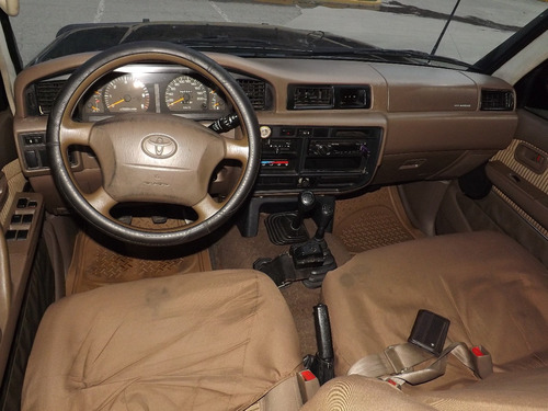 Imagen 5 de 9 de Toyota Autana