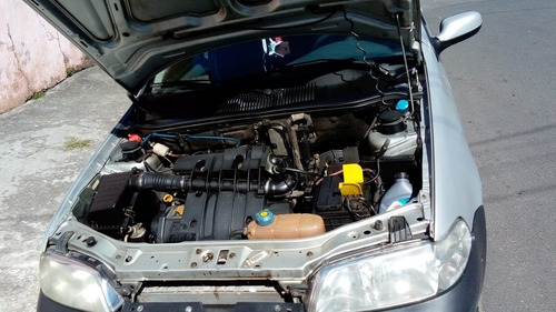 Imagem 4 de 9 de Fiat Palio 2006 1.0 Fire Flex 5p