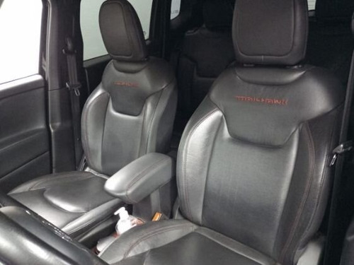 Imagem 8 de 10 de Renegade Trailhawk 2.0 Multijet Td 4wd (aut)