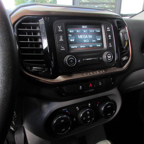 Imagem 11 de 13 de Fiat Toro Volcano 2.0 Diesel At9 4x4