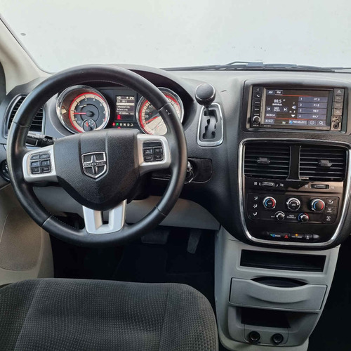 Imagen 10 de 11 de Dodge Grand Caravan 2018 5p Sxt V6/3.6 Aut