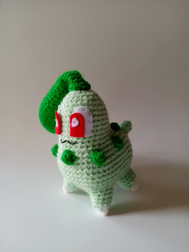 Chikorita Pokemon Muñeco Tejido Amigurumi Juguete