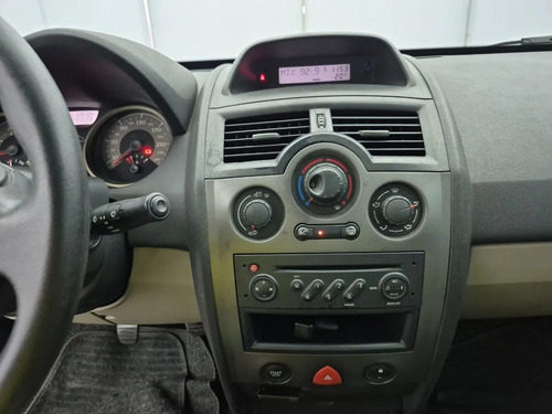 Renault Megane 2008 2.0 C2e20 Mt 