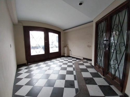 Casa En Venta En Buenos Aires Al 500