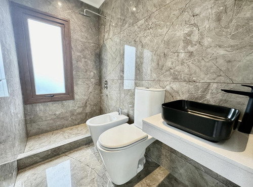 Casa En Venta De 5 Ambientes A Estrenar En Canning Chico, Esteban Echeverria