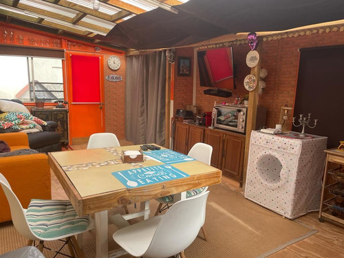 Casa En Venta De 4 Dorm. En El Tabo