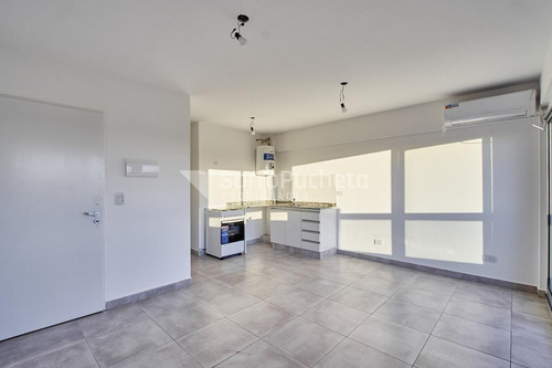 Imagen 9 de 30 de Venta Departamento 3 Amb En Moron Sur (5°c)