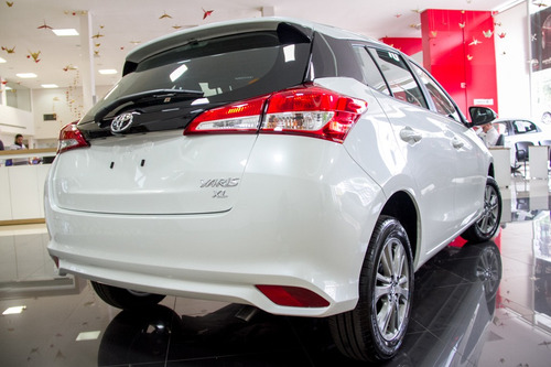 Toyota Yaris 1.5 Xl Plus Connect Cvt (flex)