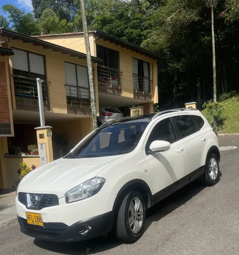 Nissan Qashqai 2.0l 4wd +2 4x2