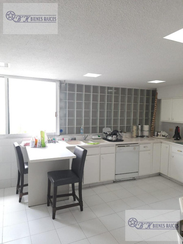 Departamento En Renta, Tecamachalco Amplio, Tranquilo Con O Sin Muebles