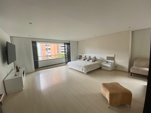 Se Vende Apartamento En El Poblado-medellin