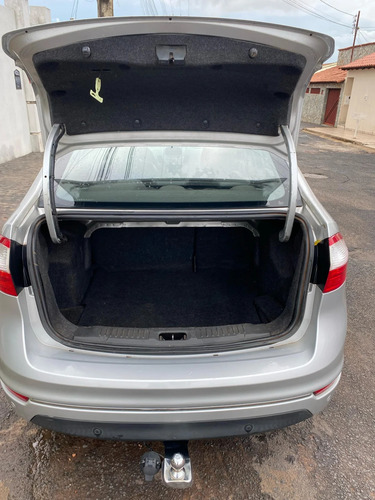 Ford Fiesta 1.6 TITANIUM HATCH 16V FLEX 4P AUTOMÁTICO