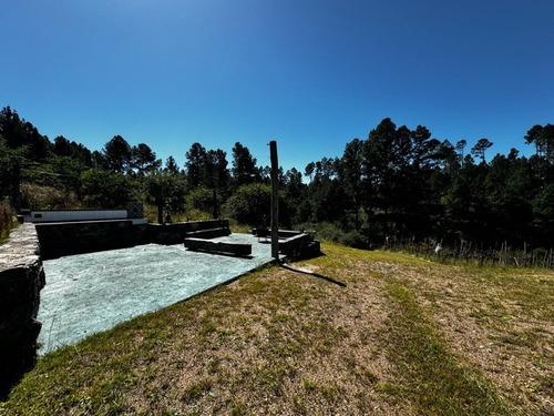 En Venta Excelente Propiedad Con Costa Rio - En San Miguel De Los Rios - Inv0157
