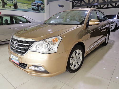 Imagen 1 de 9 de Dongfeng A60 2022 4x2 Automático