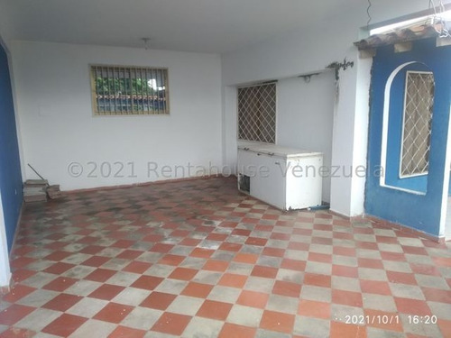 Imagen 2 de 8 de Venta De Casa En La Urb. Villas Del Paraiso, Calabozo. 22-7668 / 22-7668