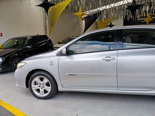 Toyota Corolla 1.8 16v Xli Flex Aut. 4p