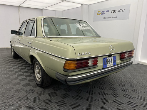 Mercedes Benz 230 E