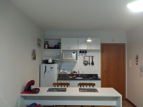 Ref.: 9547- Studio No Centro De Curitiba!!
