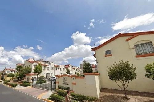 Casa En Venta En Col. Privada Villa Del Real , Ojo De Agua , Edomex Ds19