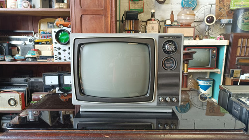 Tv Television Philco Vintage Viejo Deco Funciona Coleccion