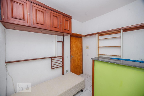 Imagem 3 de 11 de Apartamento Para Aluguel - Centro , 1 Quarto, 20 - 893184527
