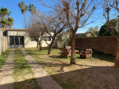 Casa+ Galpón En Venta Sobre Sgto Cabral Sjn